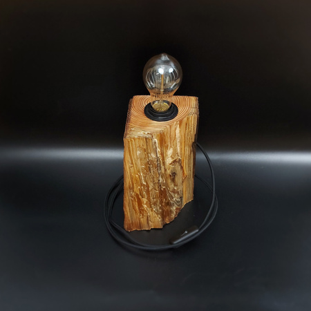 LAMPA POJEDYNCZA ŚREDNIA NR 15