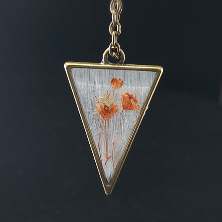 Wisiorek a'la pomarańczowe maki