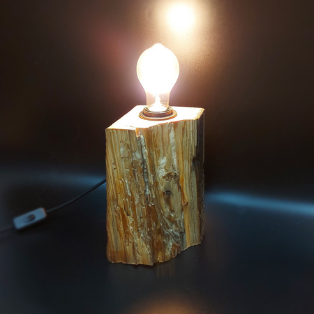 LAMPA POJEDYNCZA ŚREDNIA NR 15