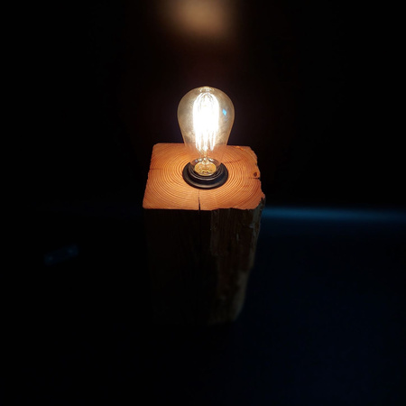 LAMPA POJEDYNCZA ŚREDNIA NR 7