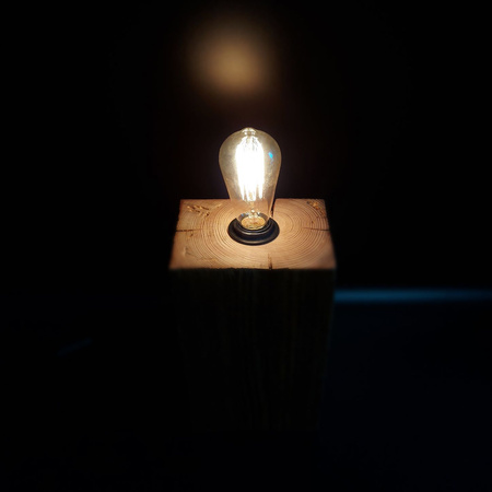 LAMPA POJEDYNCZA ŚREDNIA NR 11